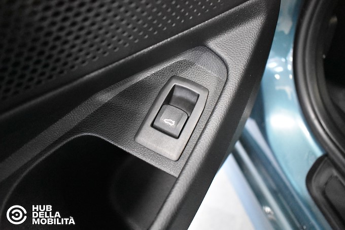 BMW 318d 48V Touring Business Advantage